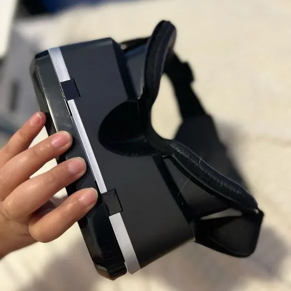 VR headset - Picture 4 of 7